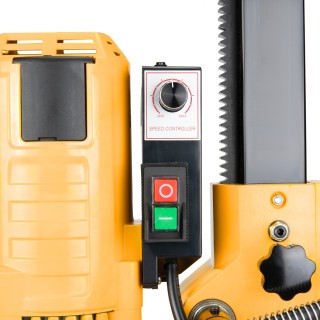 Jadrová vŕtačka na jednoduchom stojane WT255E