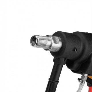 Wiertnica Wt202 Prosta - widok na gwint zewnętrzny i wewnętrzny